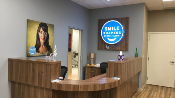 smile shapers dental clinic reception